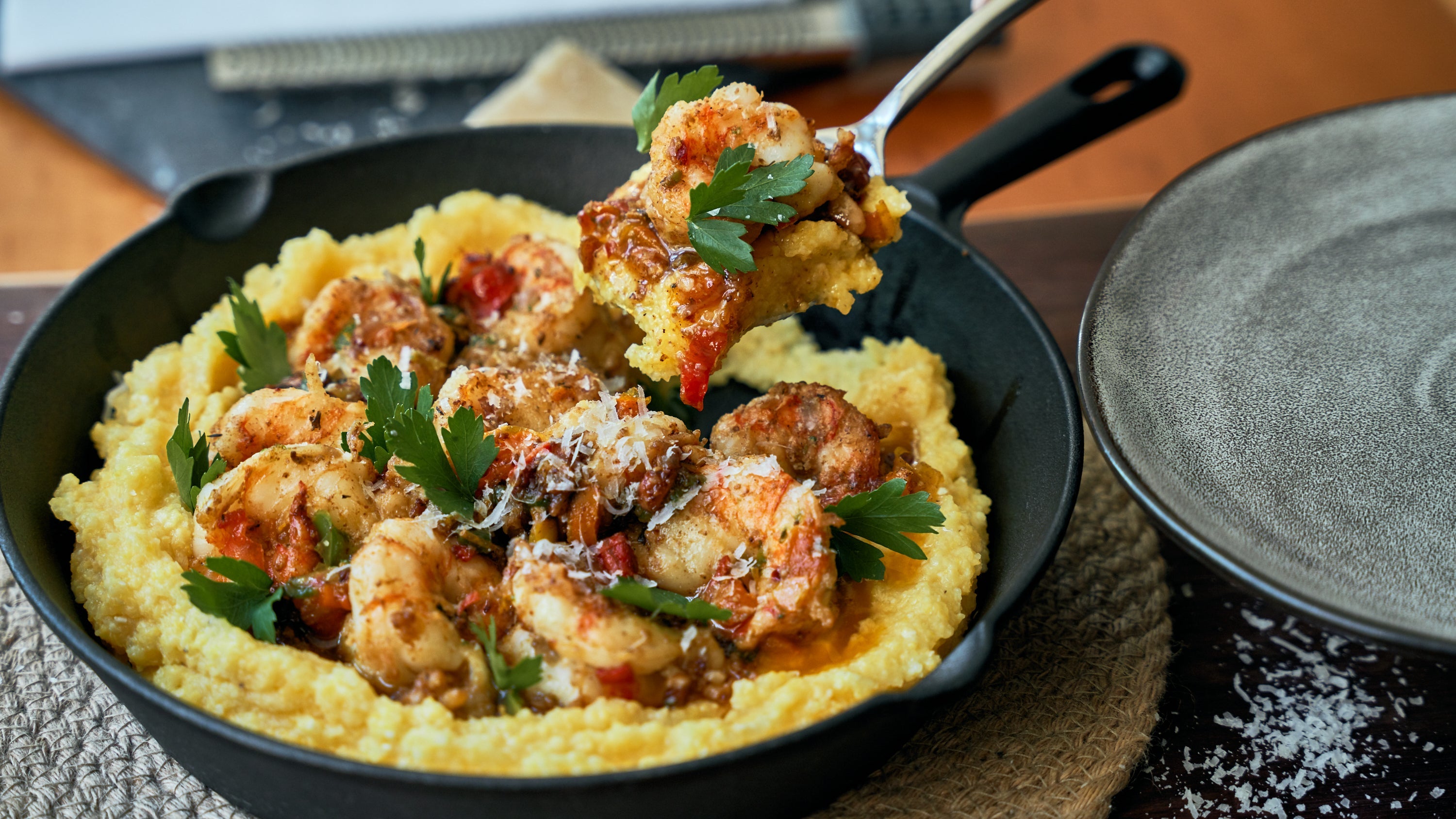 Creamy Shrimp and Grits: My Easy, Restaurant-Worthy Recipe