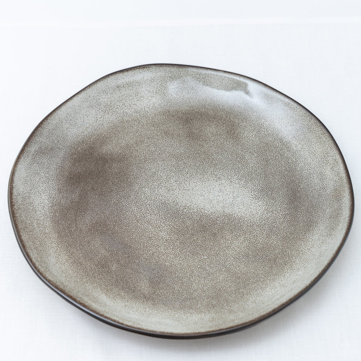 inner ehrlich dinner plates in natural brown color